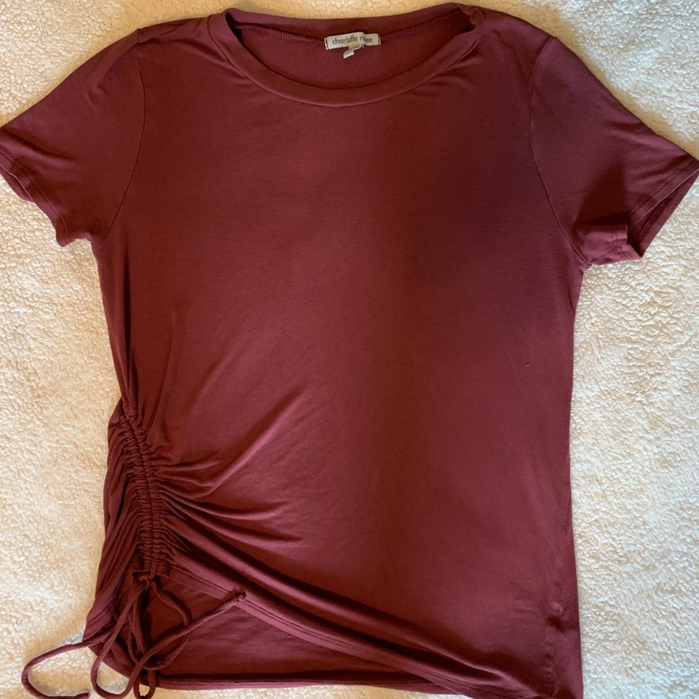Burgundy tee with tie!